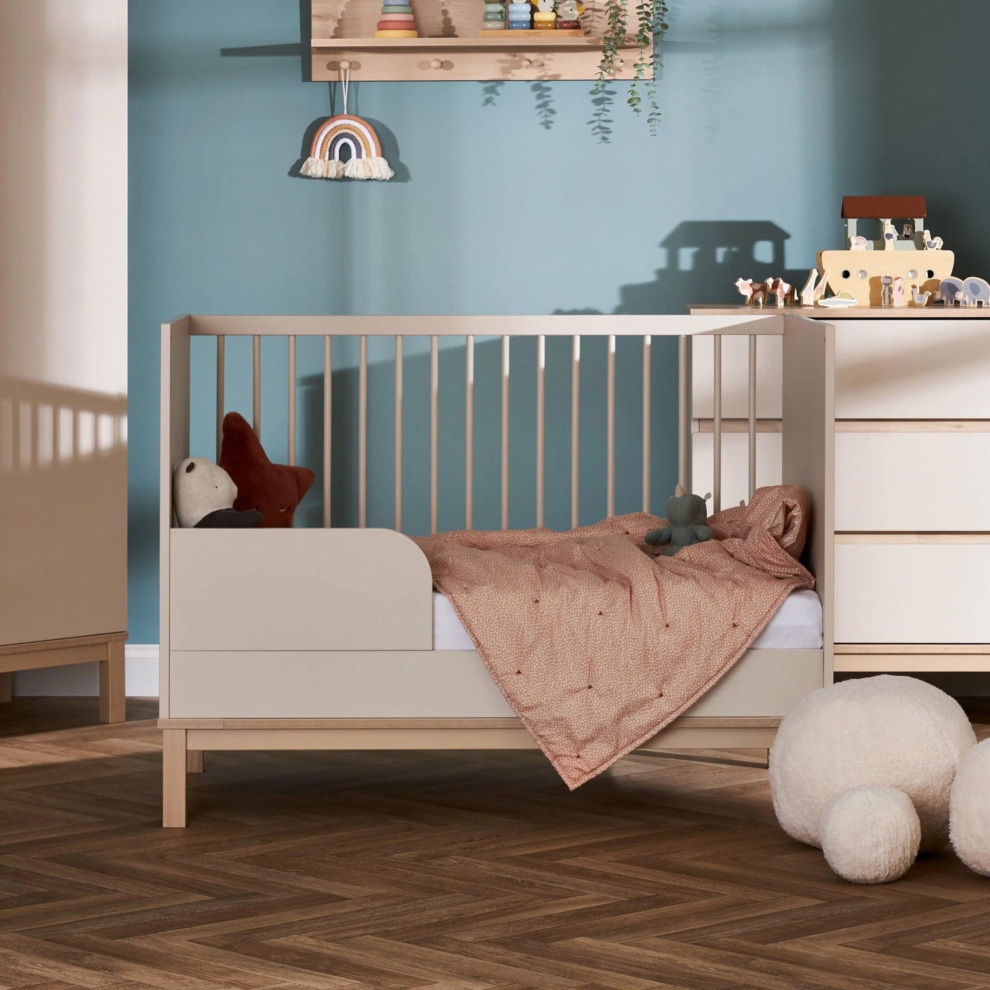 Astrid Mini 3 Piece Room Set