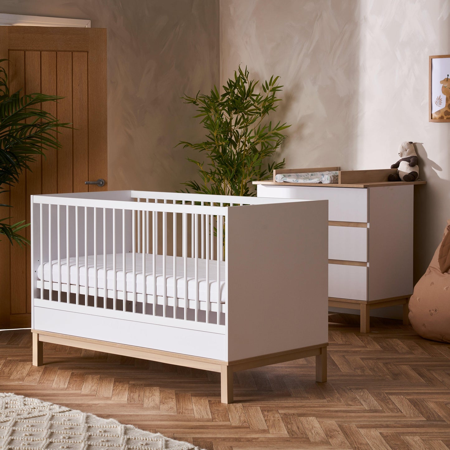 Astrid 2 Piece Room Set