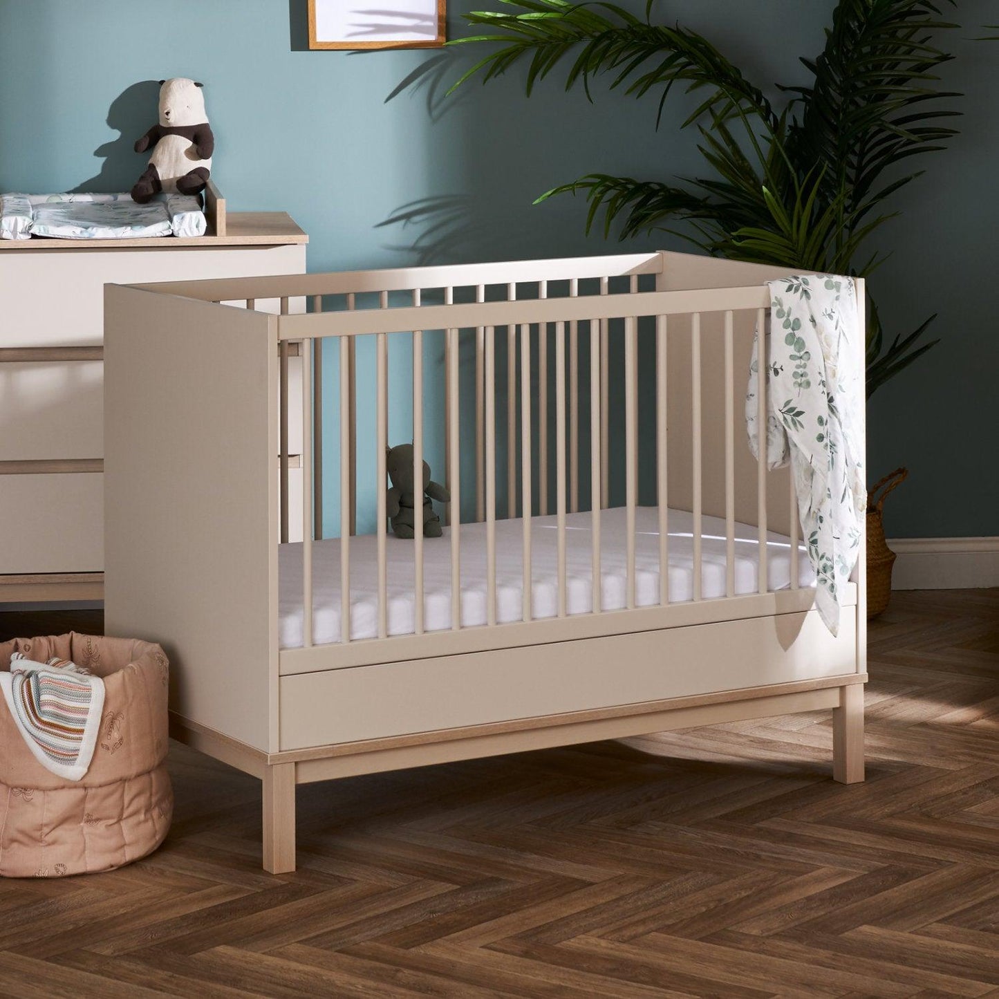 Astrid Mini 2 Piece Room Set