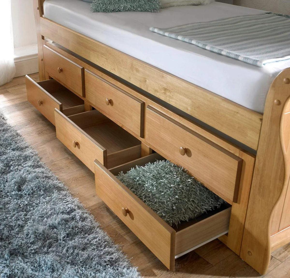 The Pembroke Guest Bed - Oak