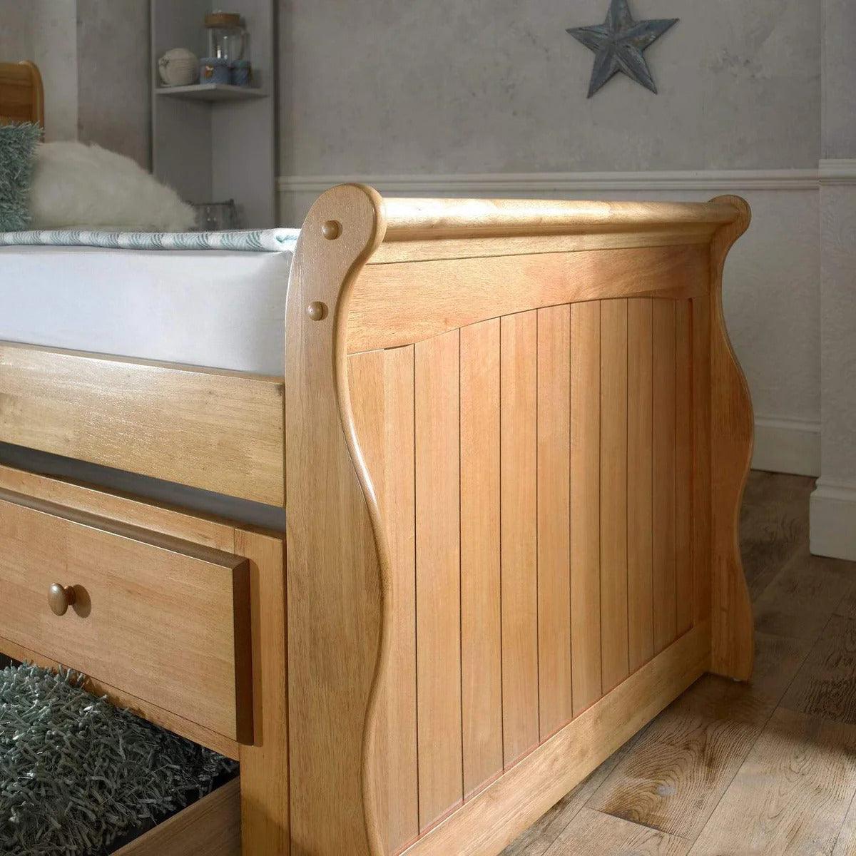 The Pembroke Guest Bed - Oak