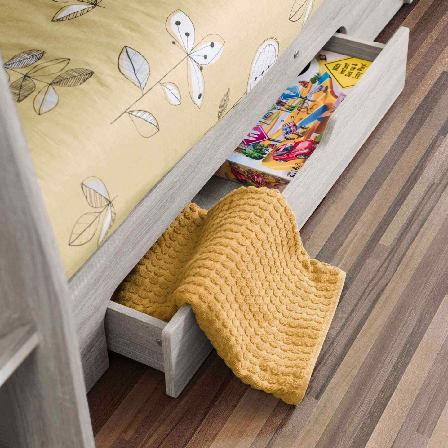 The Chunk Bunk Bed - Millie & Jones