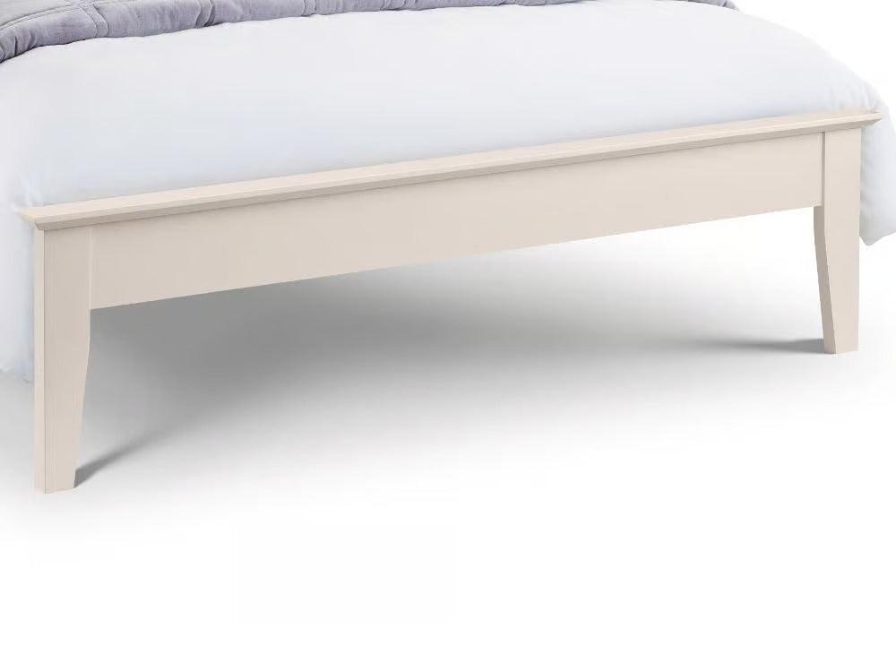 The Keswick Ivory Shaker Bed